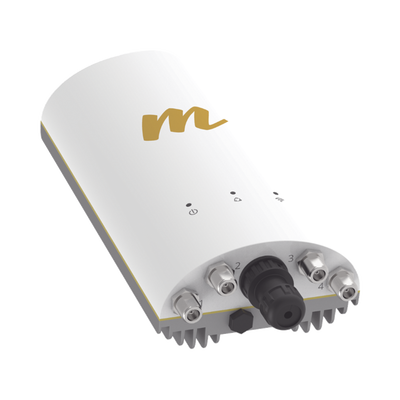 Punto de Acceso de 1.5 Gbps / MU-MIMO 4×4 / 4.9-6.4 GHz / 4 Conectores N-hembra / Hasta 100 clientes concurrentes / Incluye POE y cable de alimentación / Soporta monitoreo en la nube