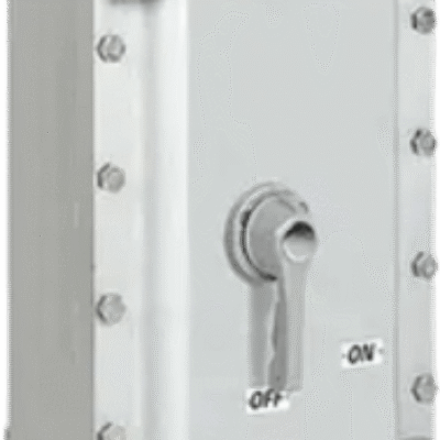 Enclosure para Circuit Breaker / Serie B7C / 150A 600VAC 3 Polos / Marco FDB / Aluminio / NEMA 3 4 4X 7 9 / Clase I II III Div 1&2 / Wall Mount